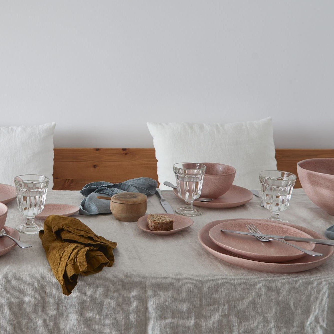 Dish Set Madeira Pink