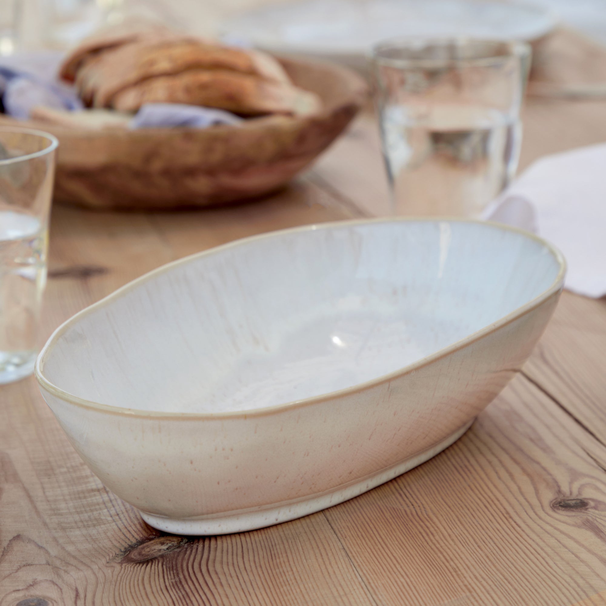 Baker Oval Mar Blue M